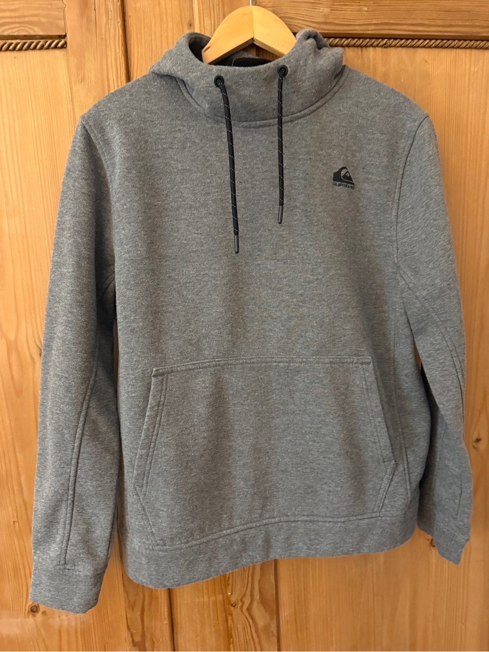 Quiksilver Gray Hoodie with Black Drawstrings
